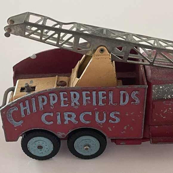 Vintage Corgi Major Toys No 1121 Chipperfields Int Circus Crane Truck 6x6 Red - Picture 4 of 16